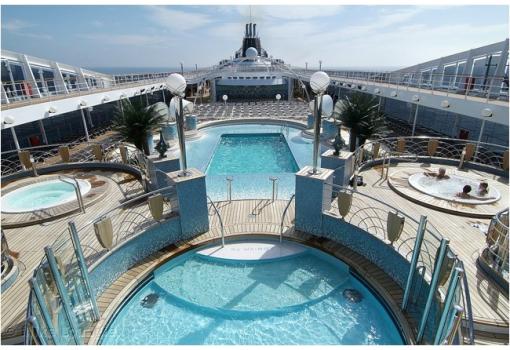 Piscinas del MSC Poesia